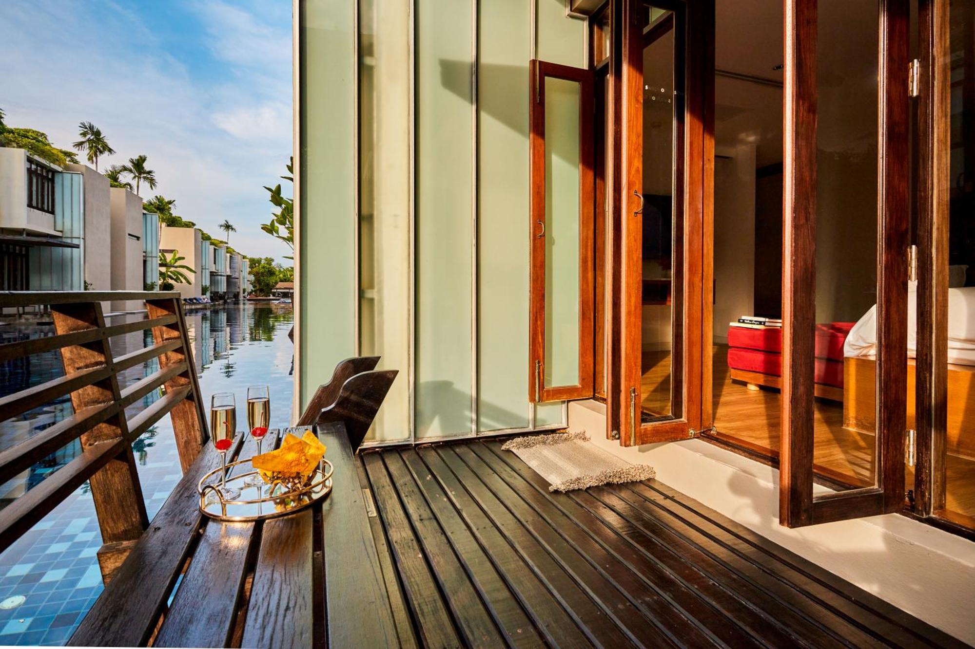Let's Sea Al Fresco Resort